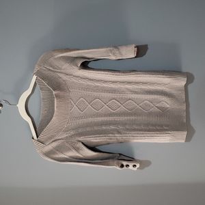 Womens 3/4 Sleeve Sweater